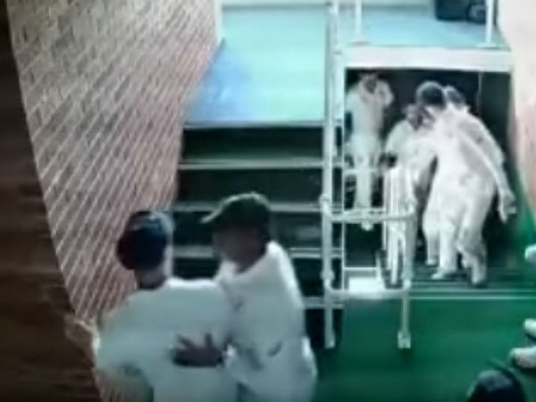 കട്ടക്കലിപ്പില് വാര്ണര്