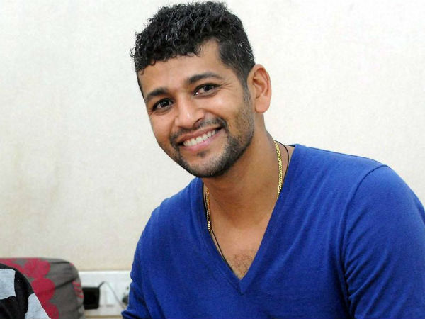 അമോല് മസുംദാര്