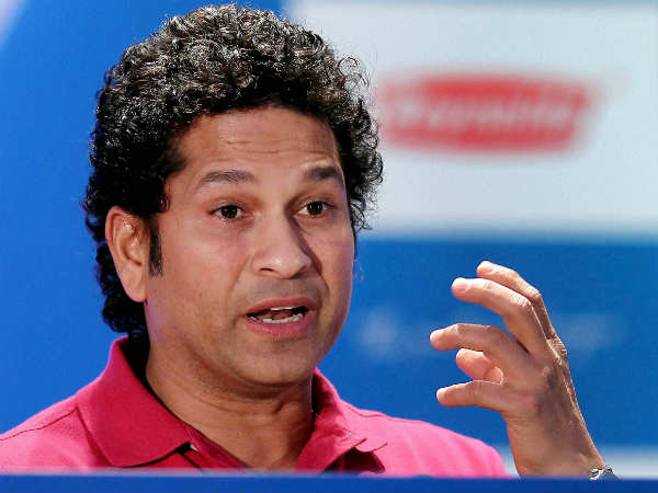ഇന്ത്യ v/s ഇംഗ്ലണ്ട് (2011, മല്സരഫലം- ടൈ)