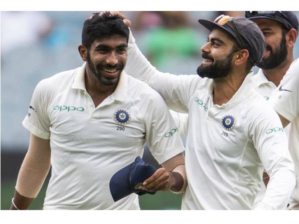 ഹാട്രിക് ക്യാപ്റ്റന് കടപ്പെട്ടിരിക്കുന്നു