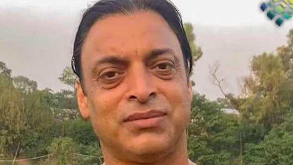 ഒരാളുടെ പേര് പറയൂ...