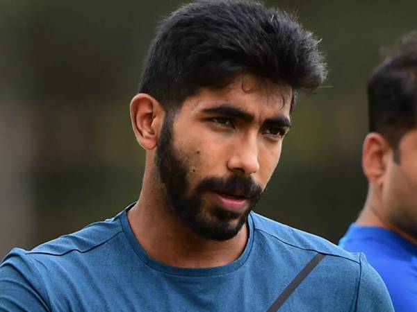 ബുംറയും കമ്മിന്സും നേര്ക്കുനേര്