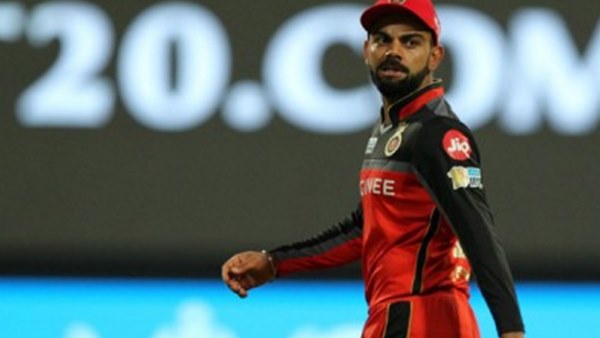ആര്സിബിയുടെ നായകസ്ഥാനത്തേക്ക് എത്തിയതെങ്ങനെ?
